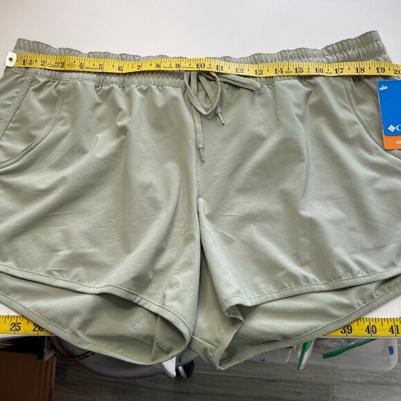 Columbia Shorts Womens XL Gray Omni Shade 3L Outdoors Activewear Mesh Lined - Picture 5 of 9